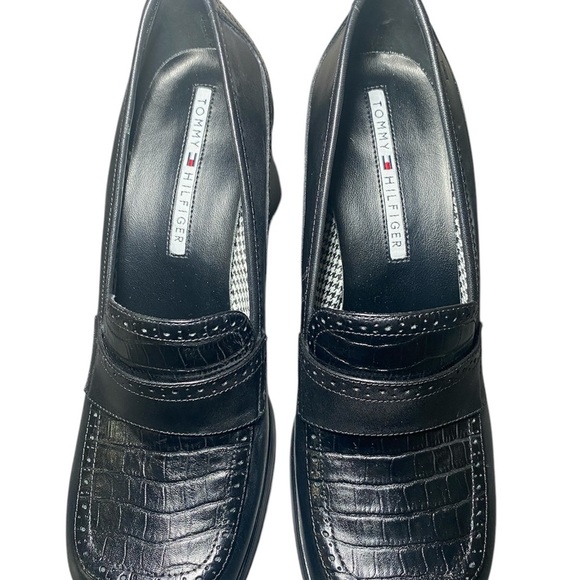 NWT Vintage Tommy Hilfiger Black Leather Chunky Heel Womens Platform Shoes   9.5 - Picture 4 of 9